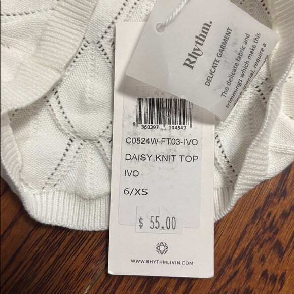 ASOS Rhythm Daisy White Knit Halter Top Women’s Size: XS Shoulder - Picture 4 of 4